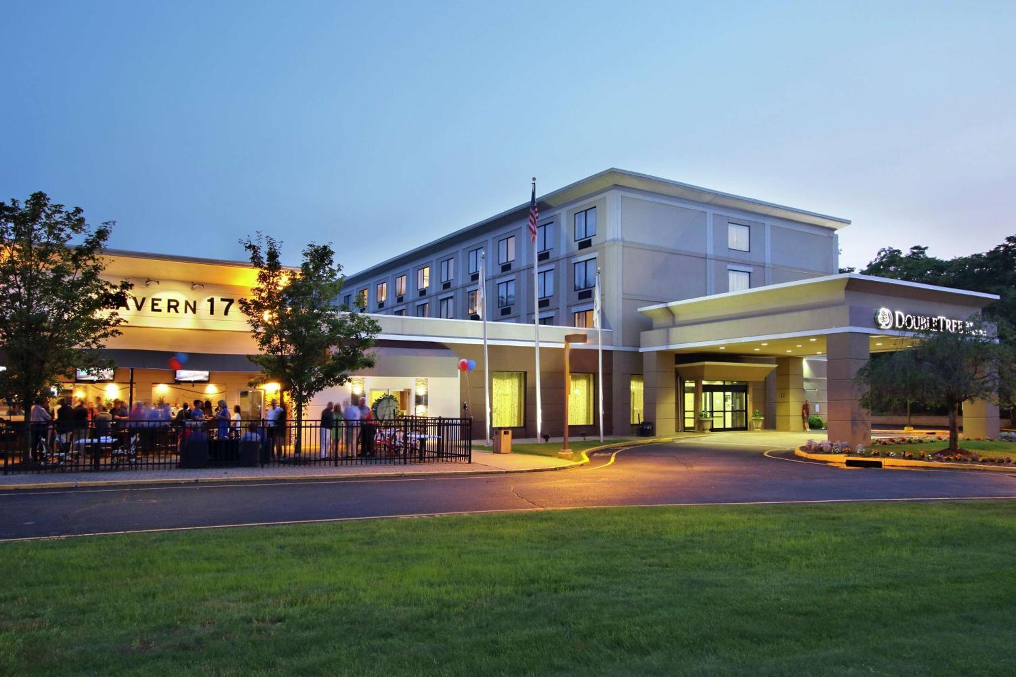 Doubletree By Hilton Mahwah Hotell Eksteriør bilde
